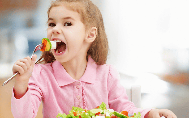 Cách giúp trẻ em xây dựng thói quen ăn uống lành mạnh từ nhỏ Tầm quan trọng của việc uống đủ nước ion kiềm từ khi còn bé